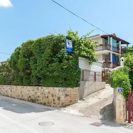 By The Sea Arbanija, Ciovo - 12113 Apartment Trogir